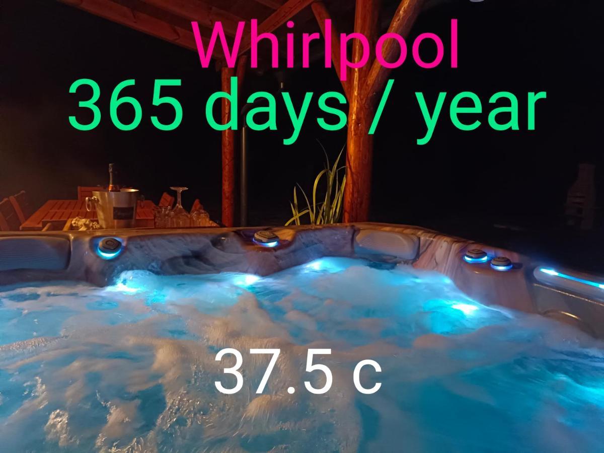 D' Hébergement de vacances *